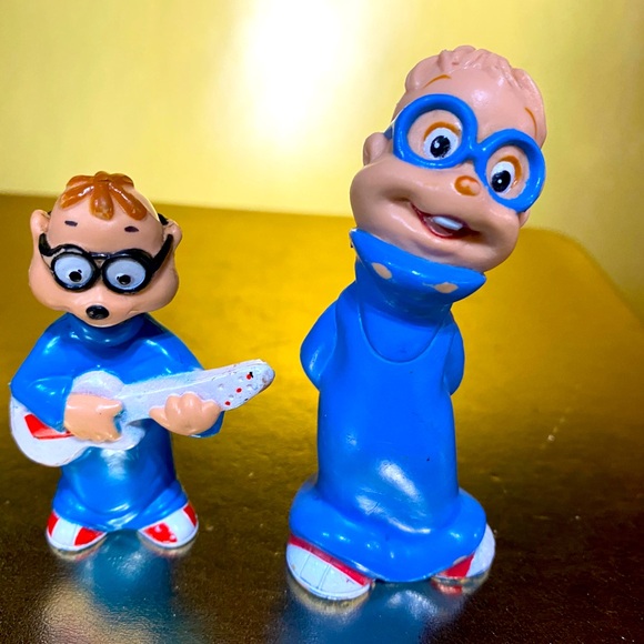 ALVIN AND THE CHIPMUNKS VTG 80s SIMON 3.25” & SIMON PLAYING GUITAR PVC FIGURES - Picture 2 of 11